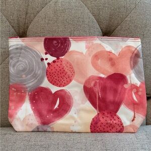 NWT Thirty-One Zipper Pouch Watercolor Hearts